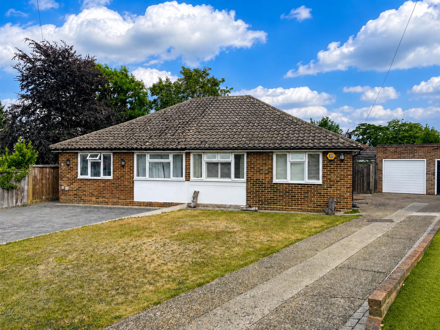 Farm Close, Sutton